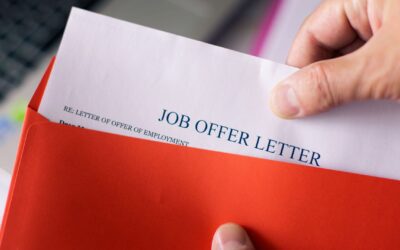 4 Tips to Evaluate Job Offers Like a Pro